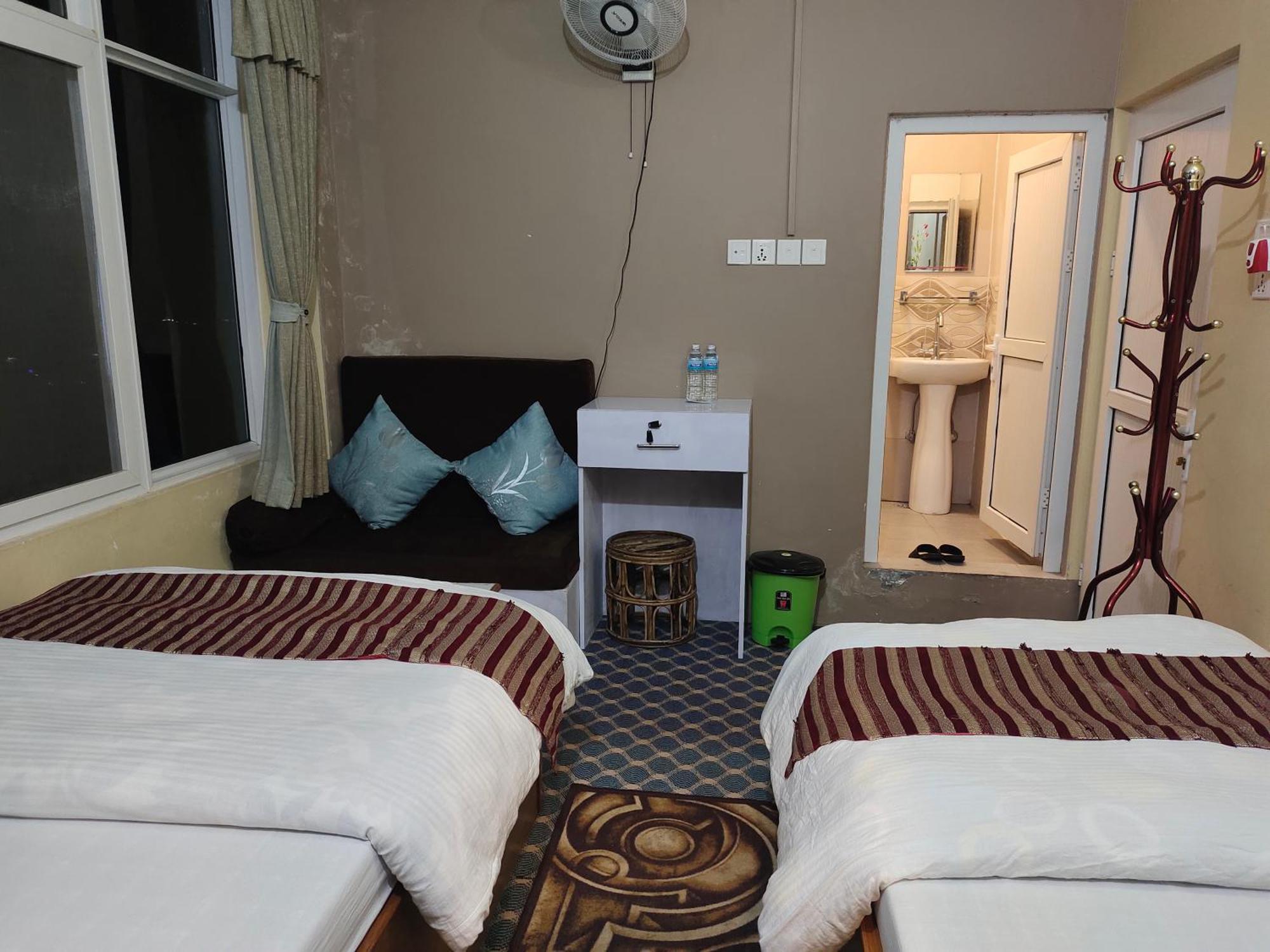 Hotel High Ground Inn Sarangkot โพคารา ห้อง รูปภาพ